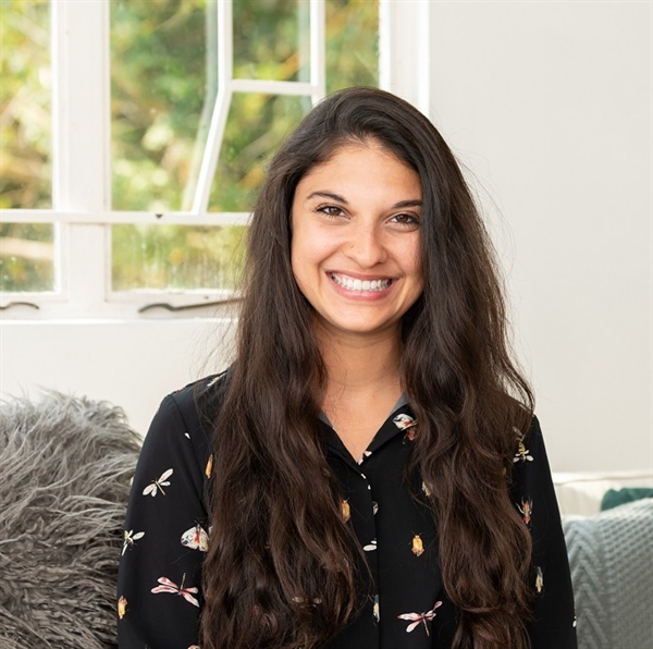 Dr Esslin Terrighena